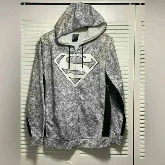 Superman Hoodie Sweater Gray and Black Size M - Picture 1 of 6
